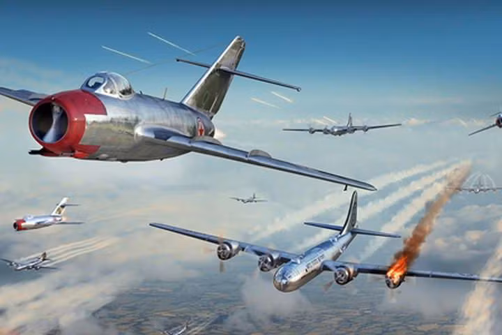 Các máy bay MiG-15 bay từng cặp, lao đến từ mọi hướng tấn công mãnh liệt vào các tốp B-29 và không hề để ý đến các tốp máy bay hộ tống của Mỹ. Những chiếc B-29 bay ngoài bìa đội hình là những nạn nhân đầu tiên bị bắn rơi trong trận chiến không chiến này.