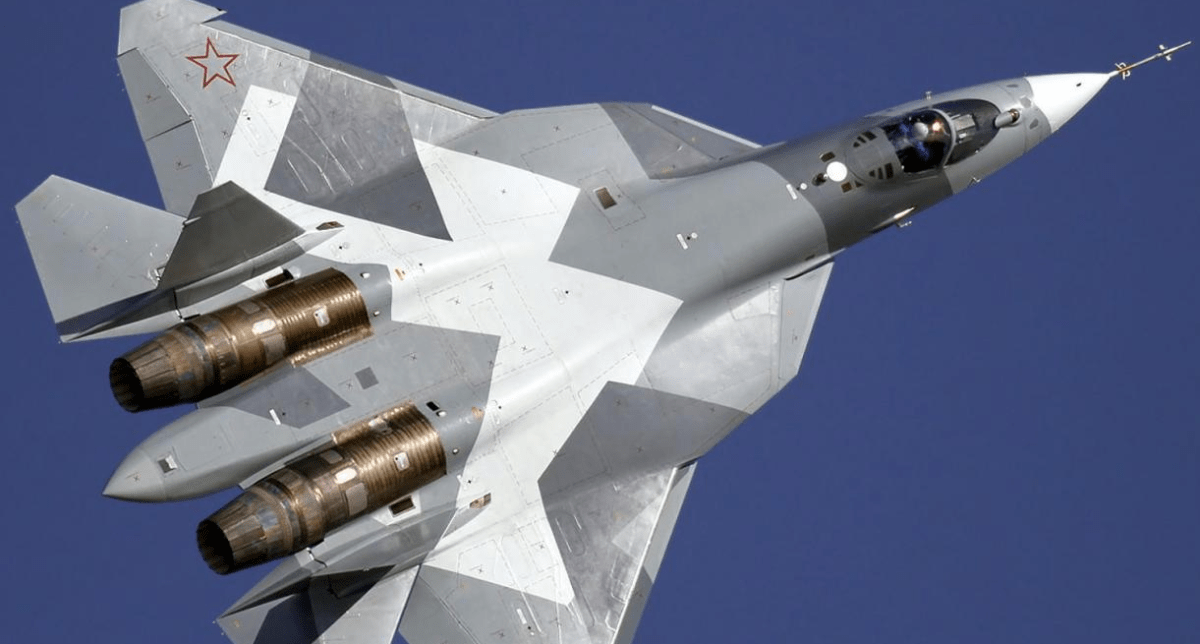 Theo đánh giá, Su-57 rất phù hợp với Không quân Việt Nam, vì máy bay được trang bị hệ thống radar mạnh và hệ thống điều khiển hỏa lực tuyệt vời; và giá của Su-57 là cũng là một lợi thế rất lớn khi có thể khẳng định, đây là loại tiêm kích thế hệ 5 rẻ nhất hiện nay.