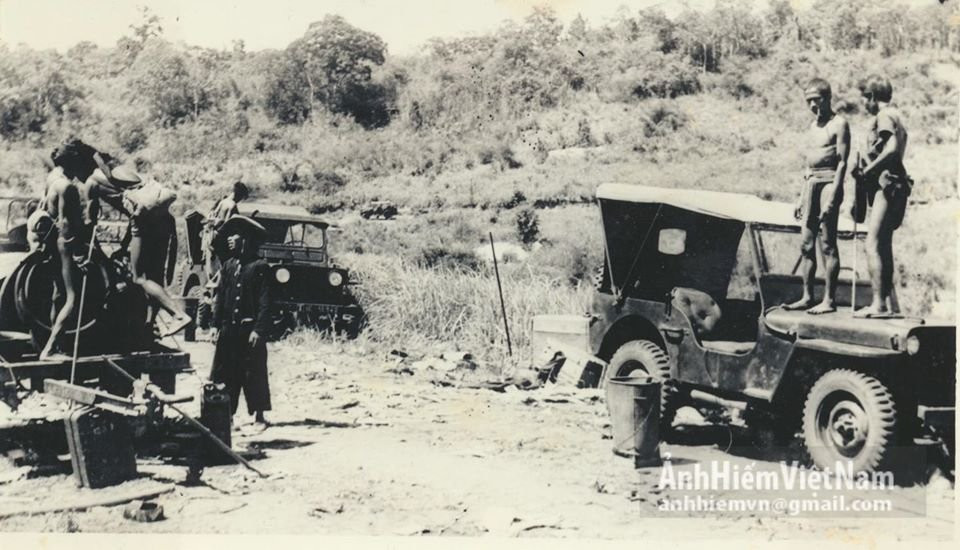 Tiểu đoàn dã chiến 43, tiểu đoàn 1 và tiểu đoàn 2 Triều Tiên, thiệt hại hơn nửa quân số. Tiểu đoàn 520 hoàn toàn tan rã, hơn 200 người bị bắt. Đại tá Barrou và nhiều sĩ quan, binh sĩ bị bắt làm tù binh. Tổng thiệt hại của phía Pháp là gần 2.000, trong đó có 500 chết. 
