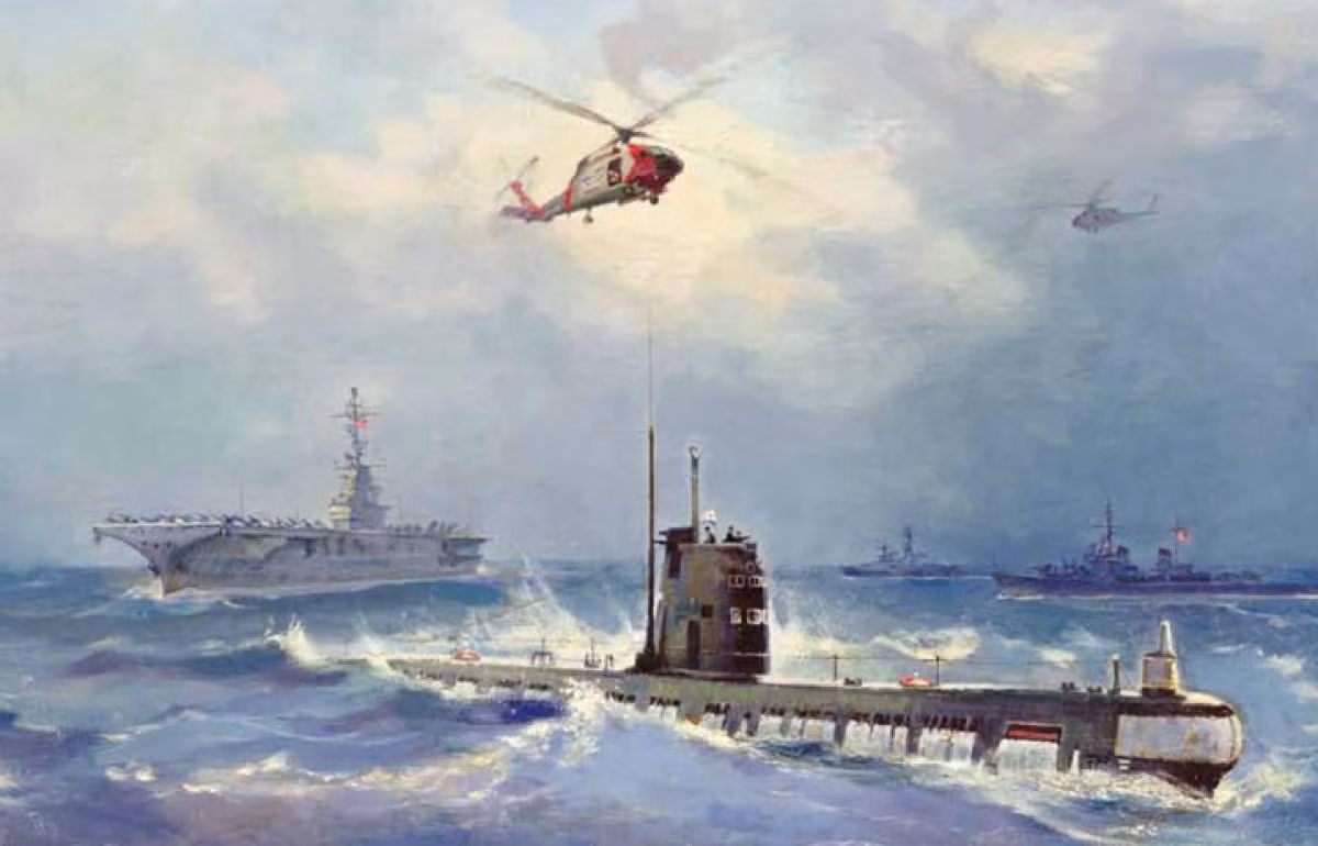 Liên Xô đã có nhiều nỗ lực phát triển hàng không mẫu hạm từ rất sớm, nhưng việc thiếu nguồn lực, kết hợp với vị trí địa lý, khiến lãnh đạo Liên Xô nhấn mạnh tầm quan trọng của sức mạnh trên đất liền, khiến việc đầu tư nghiêm túc là không thể.