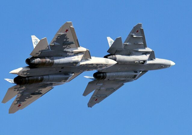 Vậy có thực sự còn chỗ đứng cho một chiếc tiêm kích thế hệ thứ tư như F-15EX, mặc dù được nâng cấp sâu, có thể hoạt động trong một môi trường bị đe dọa ngày nay, với các máy bay chiến đấu thế hệ thứ năm của Nga và Trung Quốc không?