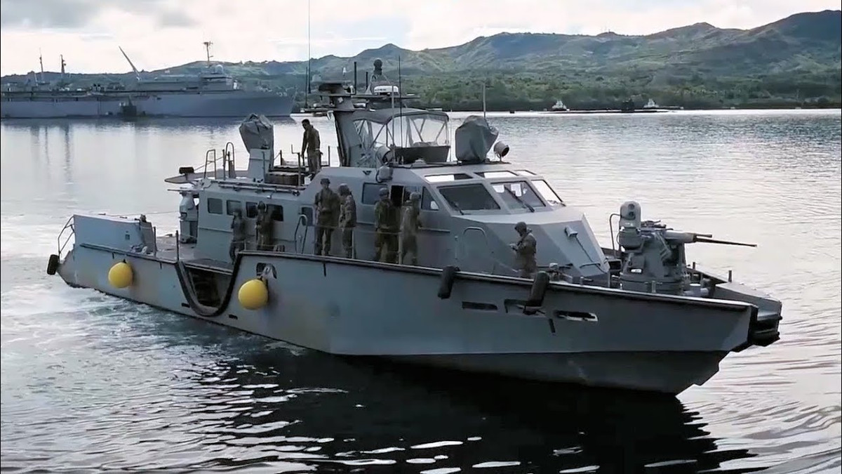 Trong số đó, LCS-1 Freedom và LCS-2 Independence lần lượt được đưa vào biên chế trong các năm 2008 và 2010; tính đến nay, mới được hơn mười năm. Tàu tuần tra cao tốc MkVI còn khốn khổ hơn, thời gian phục vụ lâu nhất cũng chỉ 6 năm.