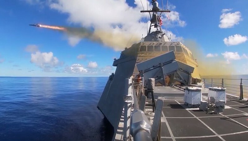 Mỗi khinh hạm lớp Constellation sẽ mang 16 tên lửa tấn công hải quân, gấp đôi số tên lửa chống hạm chuyên dụng so với bất kỳ tàu nổi nào khác. Các tàu này có nhiệm vụ là lực lượng hộ tống các tàu lớn hơn, chẳng hạn như nhóm tấn công tàu sân bay hoặc nhóm tấn công đổ bộ. 