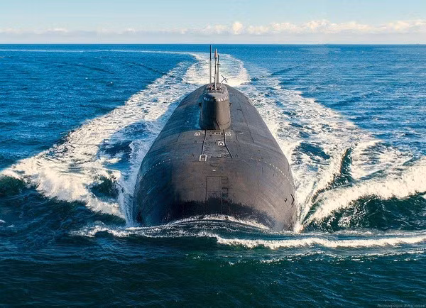 Tàu ngầm hạt nhân tấn công đề án 949A Antey hay còn được biết đến với tên gọi là lớp Oscar-II theo định danh của phương Tây, là sự kế thừa của lớp tàu ngầm hạt nhân tấn công đề án 949 lớp Oscar-I trước đó.