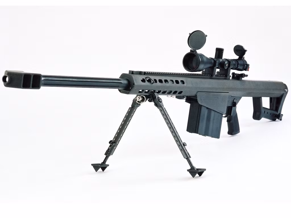 Khi chế tạo xong 30 khẩu Barrett .50 BMG đầu tiên, Barrett và Mitchell không biết, họ đã tạo ra một trong những mẫu súng trường bắn tỉa quân sự với cỡ nòng lớn nhất trong lịch sử. Barrett đăng quảng cáo trên tờ Tin tức Shotgun, và nhanh chóng bán hết lô súng đầu tiên. Họ tiếp tục bắt tay vào chế tạo lô tiếp theo.