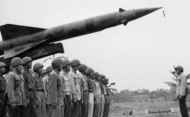 Ngày 6/7/1967, sau khi bị bắn rơi 2 chiếc tiêm kích F-105 và 1 chiếc F-4, Mỹ phóng tên lửa xuống trận địa, khiến tiểu đoàn 81 bị loại khỏi vòng chiến đấu.