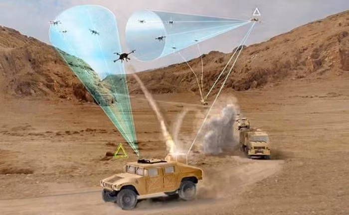 Để tấn công một mục tiêu, trước hết Molniya sẽ phải hứng chịu những cuộc tấn công ác liệt, từ các hệ thống tác chiến điện tử. Thứ hai, "bầy" UAV cũng sẽ bị tổn thất nặng trong khi bổ nhào đồng loạt xuống radar của các tổ hợp phòng không đối phương.