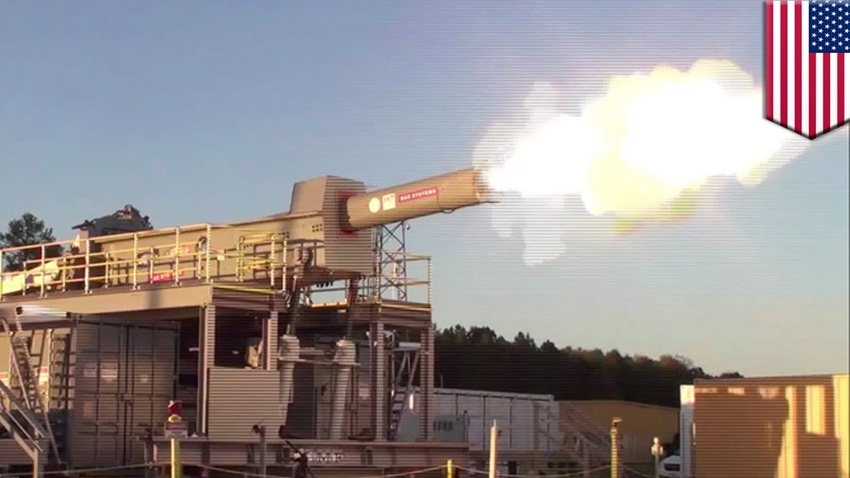 Nhưng nhược điểm chính của pháo từ trường không nằm ở vấn đề này, mà vấn đề nan giải đó là, khi bắn viên đạn đi với tầm bắn rất xa, đạn không thể trúng mục tiêu, do ảnh hưởng của nhiều yếu tố tác động bên ngoài.