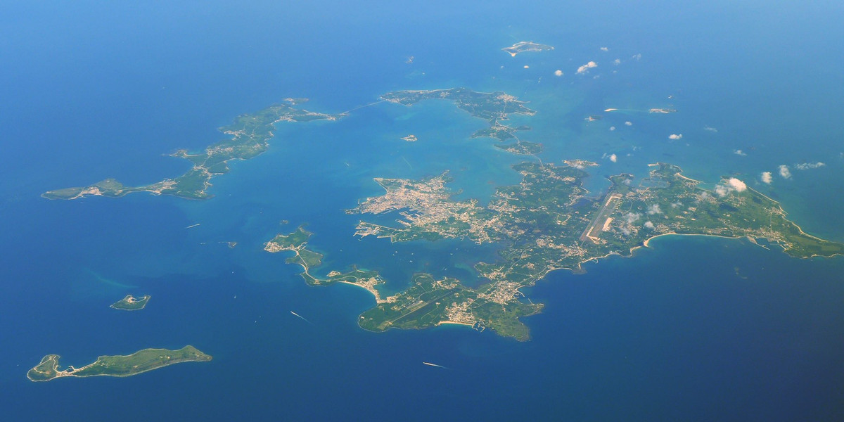 Với vị trí địa lý đắc địa, đảo Bành Hồ có vị trí quan trọng trong bảo vệ đảo chính Đài Loan; hiện nay ngoài các loại tên lửa chống hạm và phòng không, trên đảo Bành Hồ còn có khoảng 60.000 quân thường trực và 70 xe tăng M-60 được nâng cấp, cùng một tiểu đoàn pháo binh.