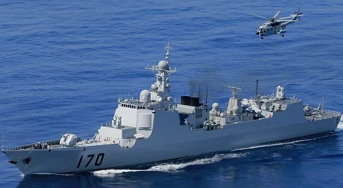 Các khu trục hạm tối tân hơn, có khoảng cách về sức mạnh toàn diện so với các khu trục hạm còn lại, nhưng xét về mặt bằng chung với hải quân một số quốc gia trong khu vực, thì chúng mạnh hơn và được xếp vào nhóm các khu trục hạm tiên tiến hơn.