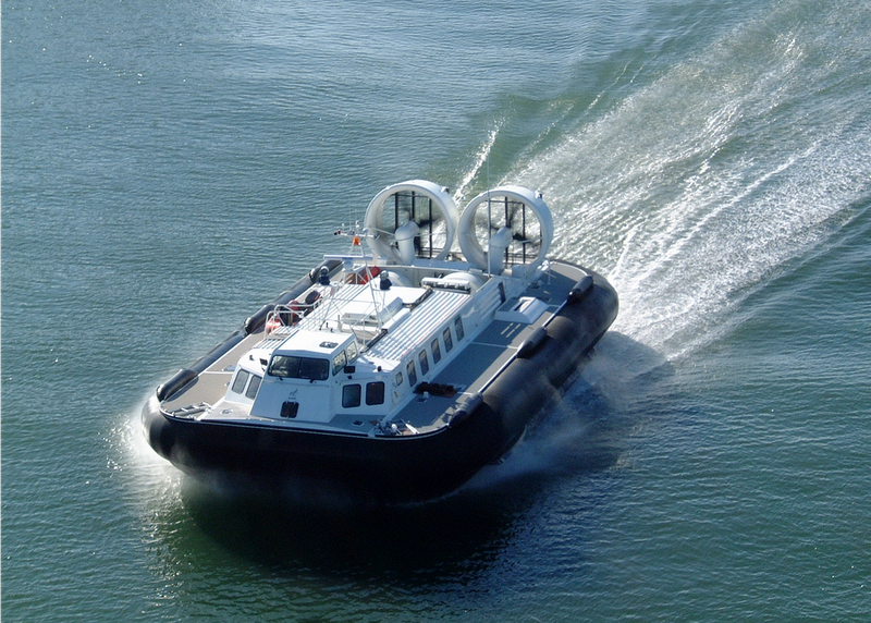 Quân đội Mỹ đã đề nghị nâng cấp vũ khí trang bị, bổ sung thêm pháo tự động 20 mm, tên lửa chống tăng TOW hoặc súng không giật M40 106 mm. Tuy nhiên, những mong muốn này đã không được thực hiện. Và cuối cùng, PACV đã bị chuyển giao các tàu cho lực lượng bảo vệ bờ biển và hạn chế hoạt động chiến đấu. Nguồn ảnh: Pinterest.