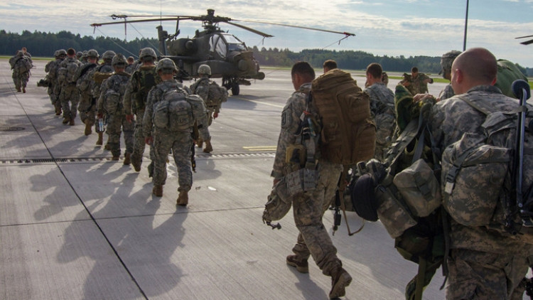 Ngay sau đó, chính phủ Đức huy động các máy bay vận tải từ của lực lượng không quân. Quyền chỉ huy tác chiến thuộc về Bộ Tư lệnh Vận tải Hàng không Châu Âu. Lực lượng tham gia là các binh sĩ từ Tiểu đoàn Dù 373 và cảnh sát quân sự của Tiểu đoàn 252. Ngoài ra còn có một đơn vị tác chiến của hải quân bao gồm các tàu khu trục nhỏ.