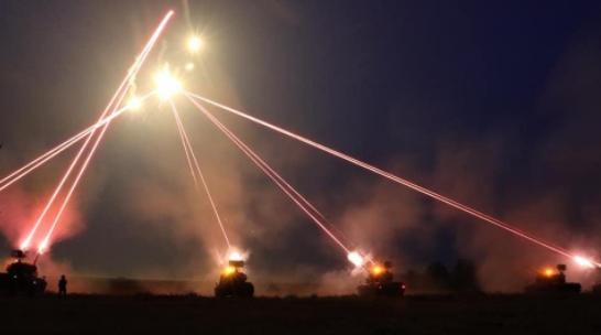 Trung tâm nghiên cứu Quốc phòng và An ninh Quốc tế Estonia khuyến nghị, NATO nên triển khai thêm các hệ thống phòng không tầm ngắn ở Biển Baltic. Nhóm nghiên cứu cho rằng, các quốc gia thuộc liên minh NATO, nên khuyến khích quân đội, được triển khai tới khu vực, trang bị hệ thống phòng không tầm ngắn.