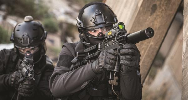 Mẫu tiểu liên Uzi ban đầu đã được phát triển cách đây gần 70 năm, và khi đã đến lúc loại biên; Uzi PRO mới nhất thực sự là cuộc cách mạng vũ khí nhỏ của người Israel, cho nhu cầu của thế kỷ 21. Nguồn ảnh: Pinterest.