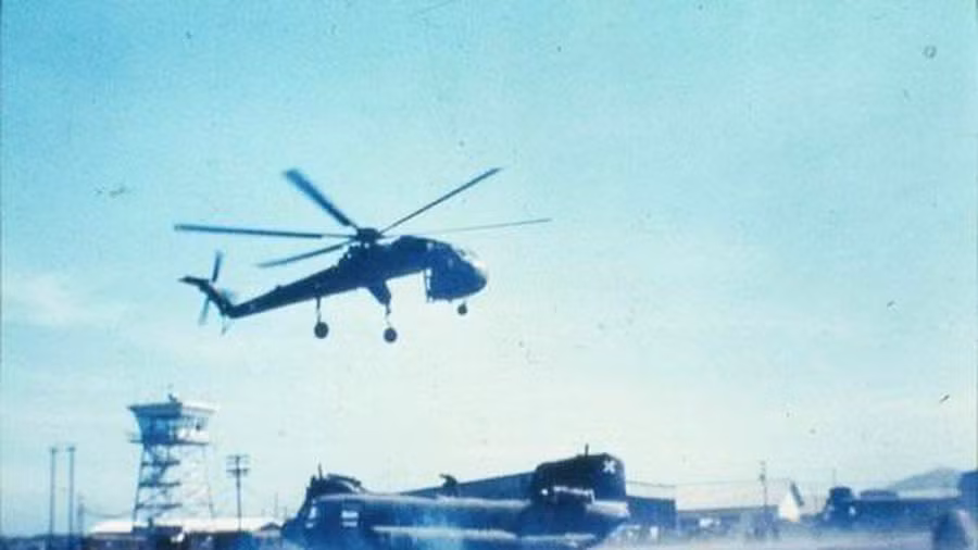 Theo mật báo, khoảng gần trưa Nguyễn Văn Thiệu sẽ có mặt ở Trung tâm huấn luyện Chí Linh. Suốt buổi sáng ngày hôm ấy, máy bay chiến đấu và các đơn vị tuần tra của địch liên tục hoạt động, sẵn sàng phản kích khi có dấu hiệu xuất hiện của quân giải phóng.