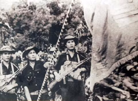 Sau nhiều ngày nghiên cứu, Thị đội Vũng Tàu quyết định giao Đại đội A32 cùng với du kích Long Sơn và bộ phận chiến sĩ văn phòng Thị ủy, Thị đội phối hợp với Trung đoàn 274 pháo binh quân khu, vận chuyển vũ khí đạn dược từ căn cứ Núi Dinh về Long Sơn để tổ chức tập kích.