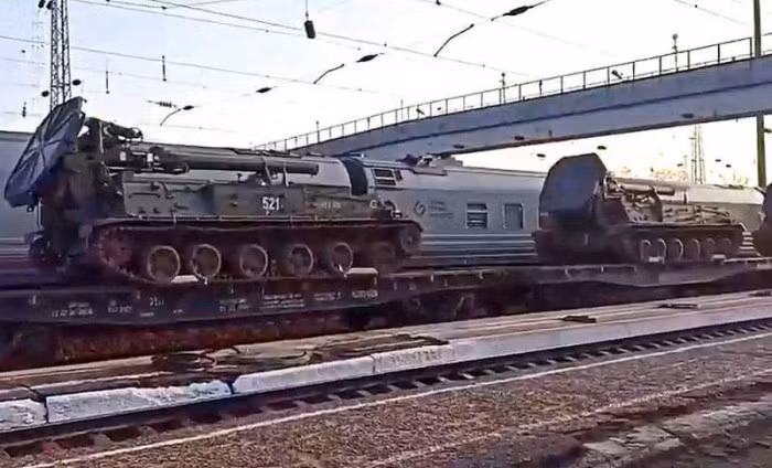 Được biết, những khẩu cối 240 mm 2S4 khổng lồ, đang trong biên chế của Lữ đoàn Pháo binh 291, thuộc Binh đoàn 58 lực lượng vũ trang Quân khu phía Nam của Nga. Đóng quân tại làng Troitskaya, thuộc quần Sunzhensky, thuộc cộng hòa Ingushetia.