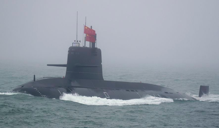 SSBN Jin-2 có khả năng mang tên lửa đạn đạo JL-2, tầm xa 7.400 km, Trung Quốc có khả năng tấn công Alaska và Hawaii nếu phóng từ vùng biển phía nam Nhật Bản; tấn công toàn bộ 50 tiểu bang của Mỹ nếu được phóng từ vùng biển phía đông Hawaii.
