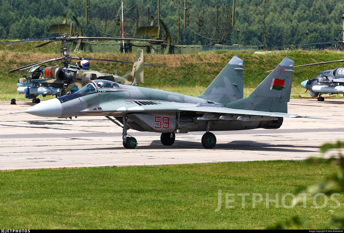 Là đối tác quốc phòng thân thiết duy nhất của Nga ở châu Âu và trong bối cảnh căng thẳng gia tăng giữa Minsk và phương Tây, sức mạnh Không quân Belarus để thực hiện cả nhiệm vụ phòng không và tấn công mặt đất, có ý nghĩa quan trọng đối với cán cân quyền lực trong khu vực và an ninh của cả Belarus lẫn của Nga.