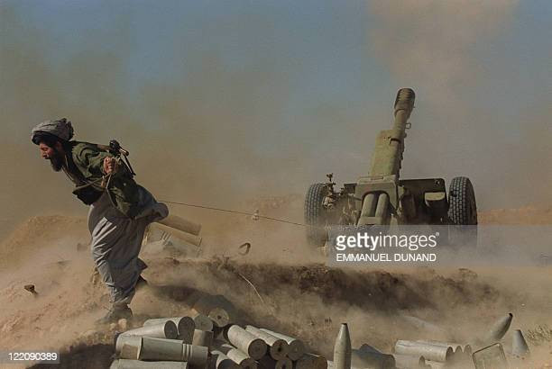 Vì vậy, kho vũ khí nguyên bản của Taliban không có xe tăng, thiết giáp, cũng không có loại pháo cỡ nòng lớn nào như D-30. Có lẽ chỉ có một số loại súng cối dễ tháo lắp và di chuyển, đã được Taliban giữ lại.