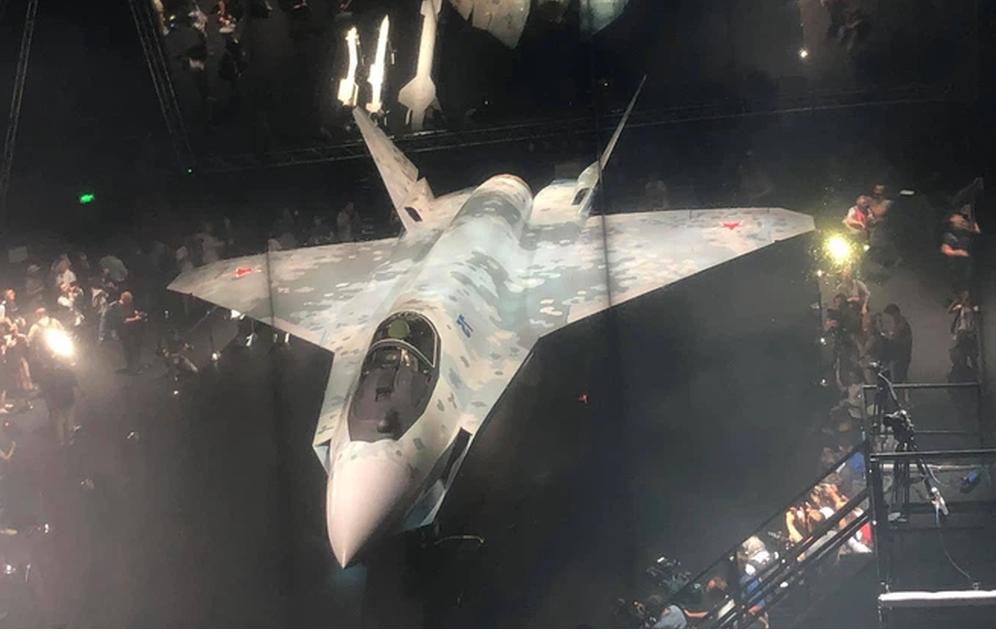 Ưu điểm thứ ba của Su-75 là yêu cầu bảo trì thấp; điều này là hoàn toàn phù hợp, vì máy bay chiến đấu một động cơ thường được đánh giá cao do yêu cầu bảo dưỡng thấp; ngoại trừ chiếc F-35 có chút ngoại lệ đáng chú ý duy nhất trong những năm gần đây.