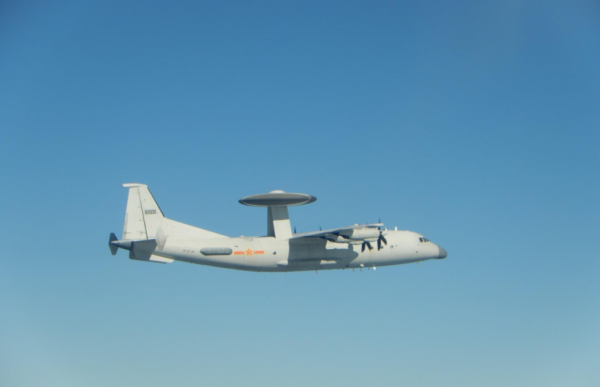 Đối với máy bay Trung Quốc xâm nhập không phận, Đài Loan phải xuất kích máy bay chiến đấu để ngăn chặn; tuy nhiên nếu việc này kéo dài, sẽ làm tiêu hao số giờ hoạt động của máy bay chiến đấu của Đài Loan. Vì vậy gần đây, Đài Loan đã triển khai radar và tên lửa phòng không để theo dõi và giám sát máy bay Trung Quốc.