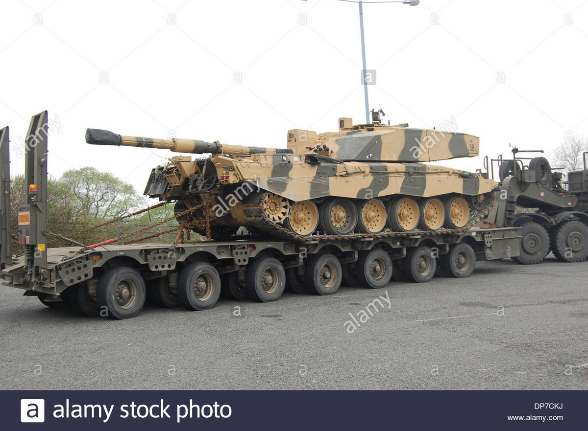 Trong chiến đấu, xe cứu hộ sẽ kéo chiếc M1A2SEPv3 bị hư hỏng về phía sau để bảo dưỡng. Những xe phà tự hành của công binh được sử dụng để giúp M1A2SEPv3 vượt qua những con sông hẹp. Nhưng vấn đề là M1A2SEPv3 có thể không thể chở bằng các phương tiện vận tải xe tăng, xe cứu hộ hoặc xe phà tự hành công binh hiện có.