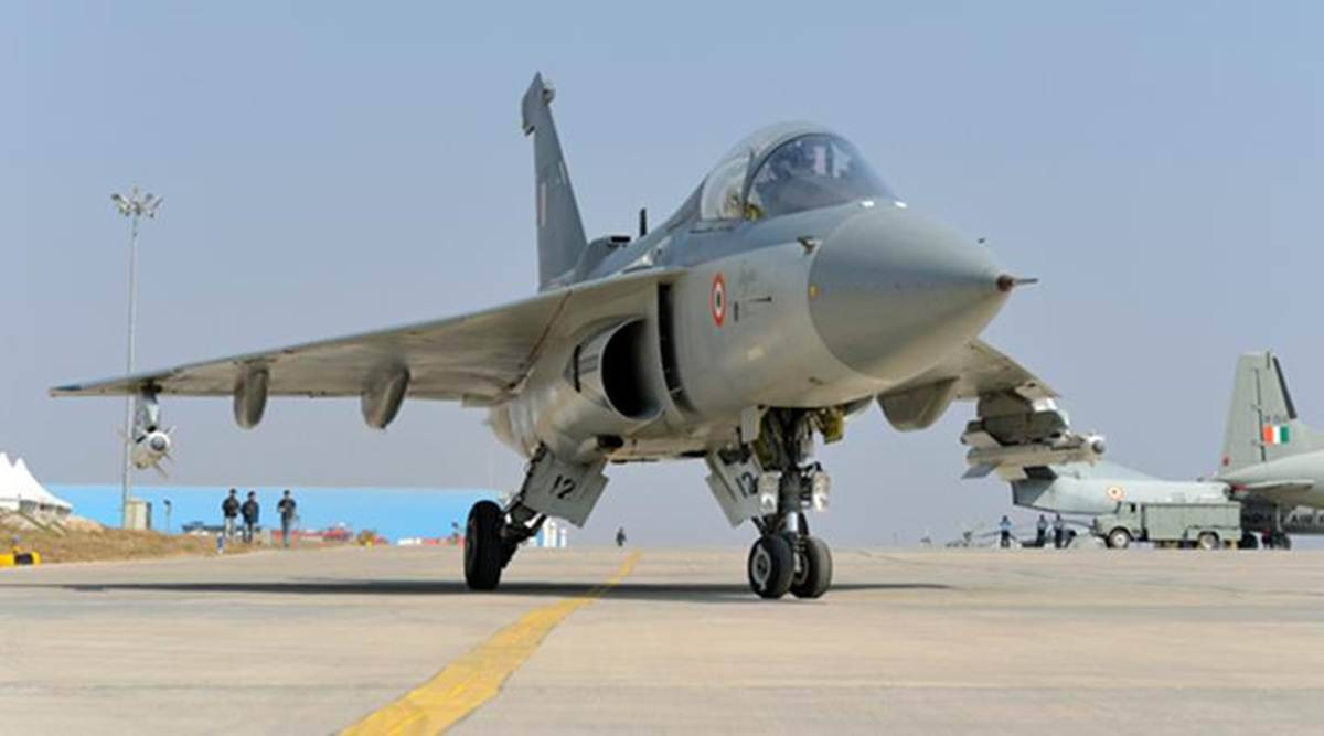 Tejas Mk2 là niềm hy vọng của Ấn Độ, Chính phủ Ấn Độ đã đầu tư nhiều ngân sách, dự án đã được phát triển trong nhiều thập kỷ, và nếu chương trình không thành công, đó sẽ là một khoản đầu tư thất bại. Hơn nữa, những công ty tham gia dự án có thể bị phá sản. Còn nếu mọi thứ theo đúng kế hoạch Tejas Mk2 sẽ tồn tại với một tương lai hoàn hảo và có thể nhìn thấy trước.
