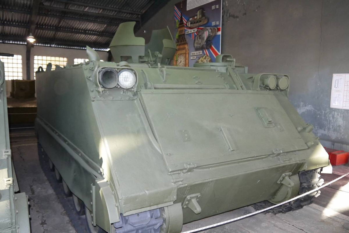 Chiếc đầu tiên trong số đó, xe bọc thép M113 với số hiệu 4616, xuất hiện ở Kubinka trong đơn vị quân đội 68054 vào đầu những năm 70. Chiếc xe này được nhân viên bảo tàng Nga giới thiệu, do các “đồng chí Việt Nam” tặng để tri ân sự giúp đỡ của Liên Xô trong cuộc kháng chiến chống Mỹ.