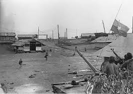 Sáng 27/01/1973, khi ở Paris các bên ngồi vào bàn chuẩn bị ký hiệp định, thì trận tiến công của địch vào tuyến phòng ngự của ta bắt đầu. Tuy nhiên, sau một ngày quần thảo, các mũi tiến công của đối phương đều phải dừng bước trước "chốt thép Long Quang" do Quân giải Phóng trấn giữ.