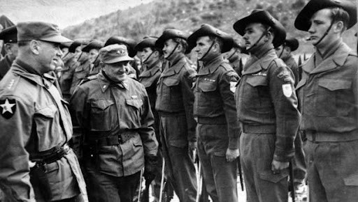 Kết quả là một nghị quyết cho phép thành lập một đội quân quốc tế của Liên Hợp Quốc với quân lính đến từ 16 quốc gia để cứu giúp Hàn Quốc và được chỉ huy bởi tướng Douglas MacAthur.