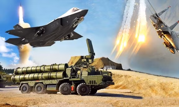 Một số chuyên gia cho rằng, Israel được Mỹ hậu thuẫn, nhưng dường như Syria lại bị cô lập và bất lực mà không có sự ủng hộ của Nga. Nhưng theo phân tích, Nga không hề thờ ơ; lý do khiến tên lửa S-400 của Nga tại Syria vẫn “nằm im”, để cho F-35 của Israel tự do ra vào không phận Syria, là do Mỹ và Nga đã ngầm đạt được thỏa thuận.