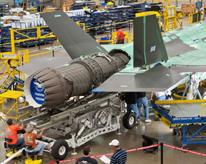 Giám đốc trang bị của Không quân Mỹ, Darlene Costello cho biết, mặc dù động cơ F135 đáp ứng các yêu cầu hiện tại của Không quân Mỹ, nhưng Không quân sẽ thử nghiệm và thu thập dữ liệu về nguyên mẫu động cơ chu trình biến thiên vào cuối năm tài chính 2022, điều này sẽ giúp cung cấp các bản nâng cấp F135 trong tương lai. Nguồn ảnh: QQ.