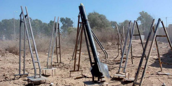 Theo quân đội Israel (IDF), đã có khoảng 1.750 quả rocket và đạn cối đã được các nhóm du kích Palestine và lực lượng vũ trang Hamas ở Gaza bắn về phía Israel kể từ khi giao tranh nổ ra vào tối thứ Hai (10/5).