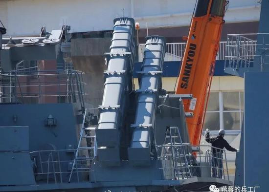 Tên lửa sử dụng phương pháp dẫn đường quán tính + GPS + dẫn đường bám địa hình + radar chủ động đầu cuối. Phương pháp dẫn đường còn được trang bị liên kết dữ liệu hai chiều, nên có khả năng chống nhiễu tốt hơn, cho mức chính xác rất cao.