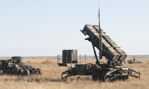 Khi Mỹ rút khỏi Afghanistan, thỏa thuận hợp tác quân sự mà Arab Saudi và Nga ký kết, được coi là một bước phát triển lớn. Bởi vì Arab Saudi đã là đồng minh của Mỹ trong nhiều thập kỷ, và mọi nhu cầu quốc phòng của họ đều phần lớn phụ thuộc vào Mỹ.