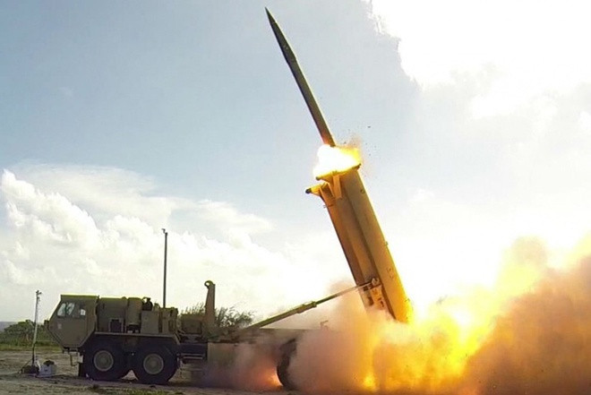 Mỹ thừa nhận rằng, họ đã chuyển sự chú ý từ Trung Đông đầy sóng gió sang các mối đe dọa mới, đó là Nga và Trung Quốc. Điều này giải thích cho cuộc rút lui hỗn loạn của quân đội Mỹ khỏi Afghanistan và chuyển hệ thống phòng không từ Trung Đông đến những nơi khác.