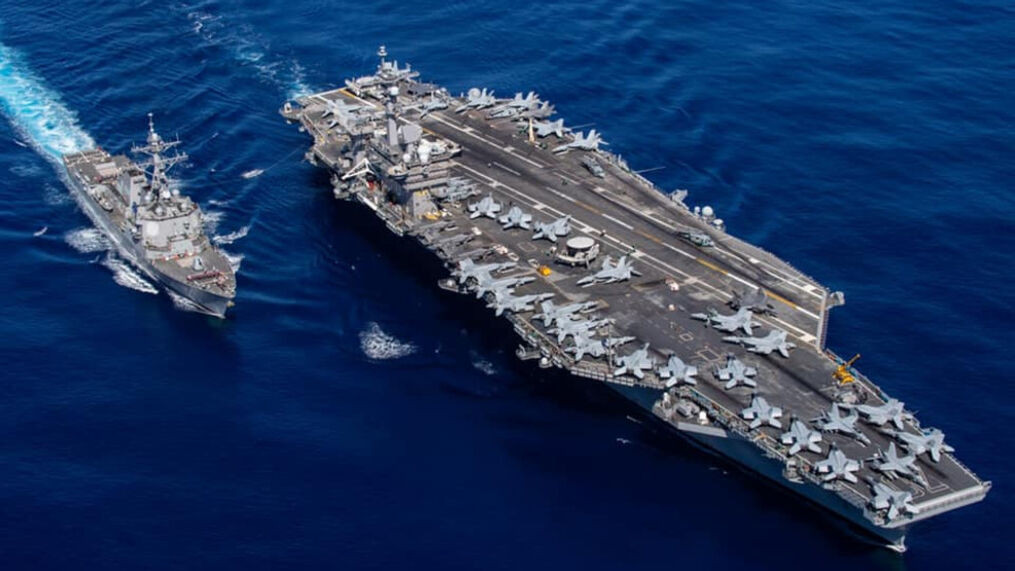 Ngoài tàu sân bay USS Reagan, nhóm tác chiến tàu sân bay USS Carl Vinson cũng di chuyển về phía Biển Đài Loan. Rất có thể nhóm tấn công hàng không mẫu hạm Carl Vinson sẽ được PLA "tiếp đón" ở eo biển Ba Sĩ.