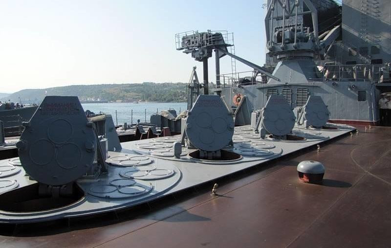 Sau khi nâng cấp, tên lửa S-300P/F trên tàu Đô đốc Nakhimov sẽ được thay thế bằng một biến thể hải quân mới của S-400; với trang bị tên lửa mới, hỏa lực phòng không của tàu, sẽ đủ sức đánh chặn các loại máy bay, bao gồm cả máy bay tàng hình, tên lửa đạn đạo và tên lửa hành trình ở tốc độ siêu thanh với cự ly chiến đấu lên đến 400km.