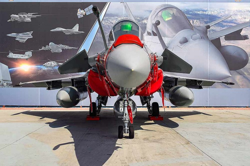 Bất chấp chi phí không tương xứng, các máy bay chiến đấu Rafales bổ sung (có khả năng là 36 chiếc), sẽ giúp ích rất nhiều cho Không quân Ấn Độ, công ty HAL và tham vọng của Ấn Độ, trong việc chế tạo máy bay 100% sản xuất tại Ấn Độ. Nguồn ảnh: QQ.