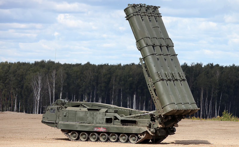 Khả năng triển khai nhanh chóng của S-300V4, rất phù hợp với các lực lượng vũ trang của Ai Cập, vốn bị cấm triển khai các hệ thống vũ khí tiên tiến tới bán đảo Sinai. Việc các khẩu đội tên lửa có khả năng triển khai nhanh chóng trên bán đảo, sẽ kịp thời hộ tống các lực lượng mặt đất trong trường hợp xảy ra xung đột. 