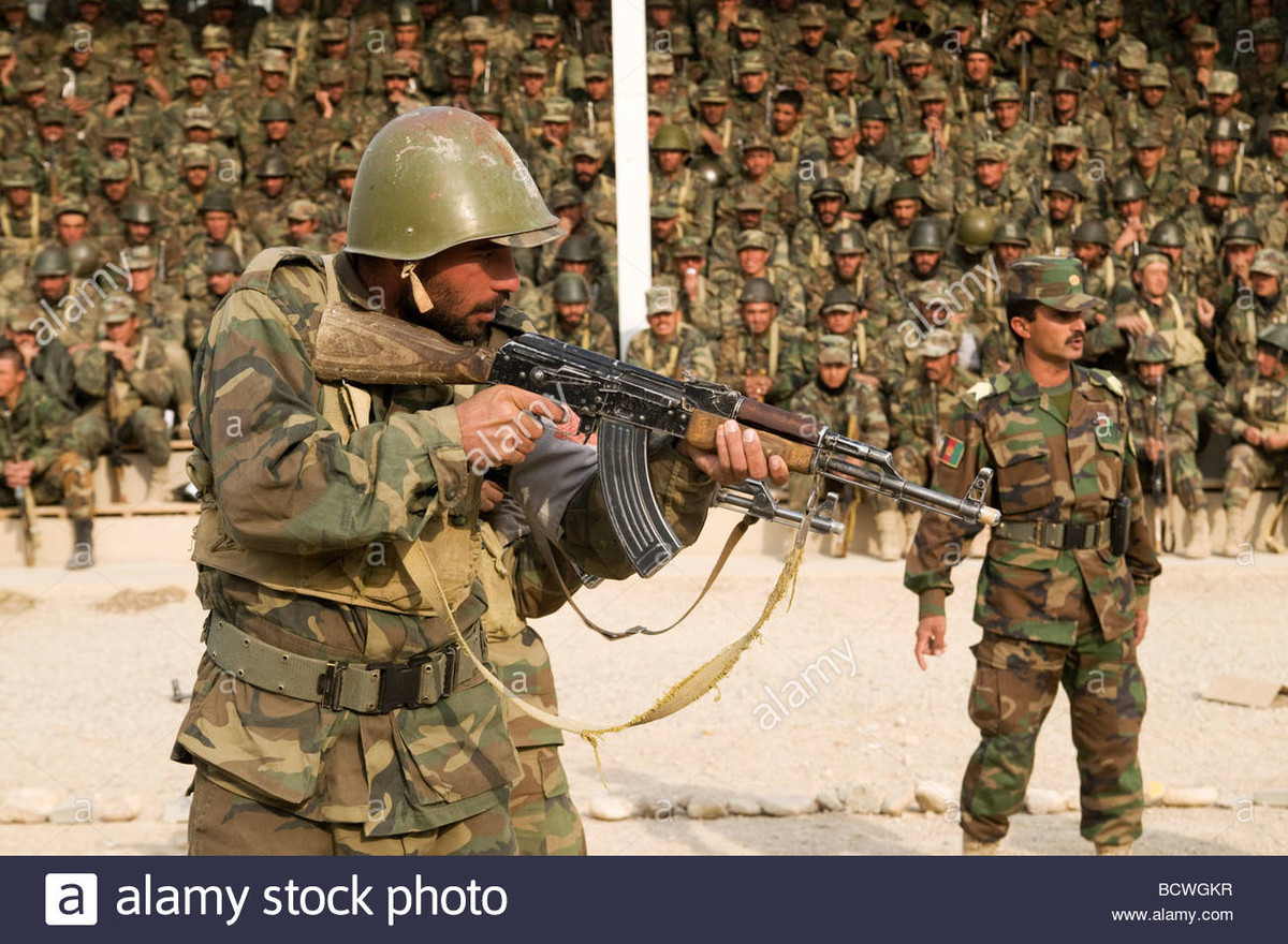 Trước khi có hòa bình, chiến tranh là điều cần thiết, bởi nếu không có chiến tranh thì Taliban sẽ không có động lực ngừng chiến; nhưng phương Tây đã không mang lại chiến thắng ở Afghanistan. Câu hỏi bây giờ là tình hình tương lai ở Afghanistan sẽ phát triển như thế nào, sau khi phương Tây rời đi? Nguồn ảnh: Pinterest.