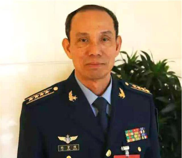 Trường hợp đào tẩu thứ hai cũng được biết đến rộng rãi xảy ra vào ngày 11/2/1989, khi trung tá Lâm Hiến Thuấn cũng điều khiển một chiếc F-5 từ Đài Loan và hạ cánh gần Phong Thuận thuộc tỉnh Quảng Đông.