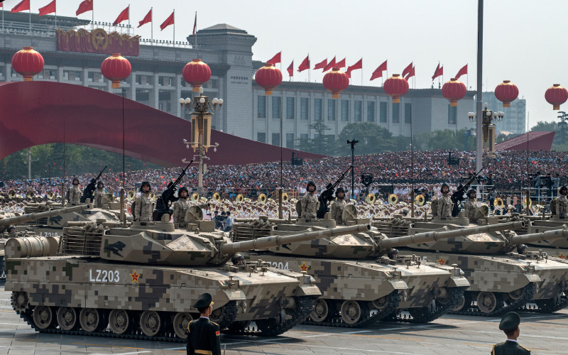 Tuy nhiên, số lượng và chi phí liên quan đến việc sản xuất đủ số xe tăng hiện đại, để trang bị cho lực lượng, đã chứng tỏ là một thách thức đáng kể đối với Quân đội Trung Quốc. Mới chỉ trong thời gian gần đây, tỷ lệ xe tăng thế hệ mới, được đưa vào trang bị tăng trên 50%. 