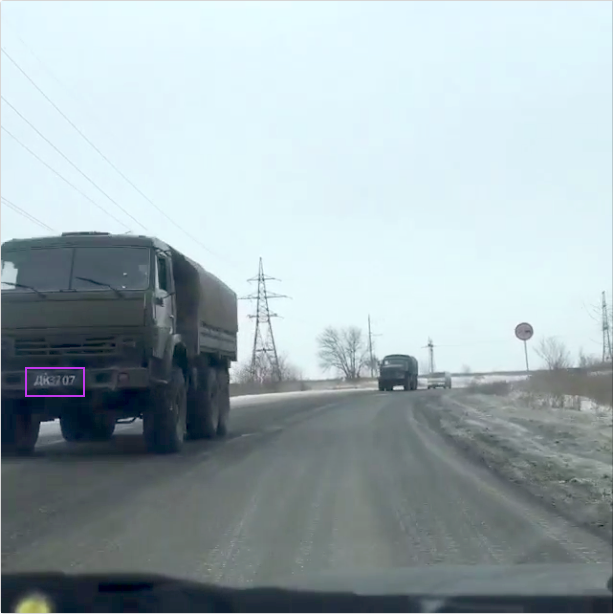 Theo thông tin mới nhất từ Bộ Quốc phòng Ukraine, đoàn xe MLRS đang trên đường di chuyển đến thành phố Mariupol trên bờ biển Azov, để tăng cường khả năng phòng thủ của thành phố này trước mối đe dọa từ Nga.