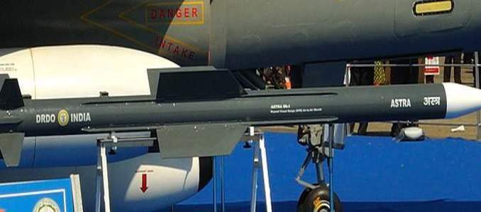 Điều đáng tiếc là MK-1 vẫn chưa được đưa vào sản xuất loạt và Không quân Ấn Độ dường như không có ý định mua loại tên lửa “của nhà làm ra”; và DRDO tiếp tục cải tiến các mẫu, đầu tiên là phiên bản MK-2 và sau đó là MK-3. 