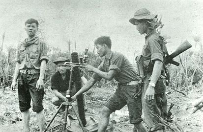 Ngày 2/10/1972, một đội hình chiến đấu gồm 27 người của tiểu đoàn Đặc công biệt động 1A được thành lập. Đội được tổ chức thành 2 bộ phận, trong đó bộ phận trực tiếp chiến đấu gồm 13 người trang bị 1 súng cối 82mm, 40 quả đạn, do đồng chí Nguyễn Công Mùi chỉ huy.