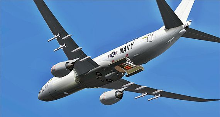 P-8A một biến thể quân sự hóa của máy bay chở khách Boeing 737-800; những thay đổi bao gồm, các giá phóng ngư lôi và tên lửa chống hạm Harpoon; 129 phao tiêu và cần tiếp nhiên liệu trên không, cung cấp khả năng hoạt động xa hơn, khả năng phát hiện mục tiêu và nhiều lựa chọn tấn công khác nhau.
