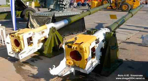 Nhiều phương án hiện đại hóa khác nhau đối với số PT-91, đã được đề xuất, để số xe tăng này có thể đủ sức đương đầu với những chiếc xe tăng chiến đấu chủ lực của Nga, bao gồm thay thế pháo chính bằng pháo 120 mm L/50 KMB-2 của Ukraine hoặc pháo 125 mm 2A46MS của Slovakia.