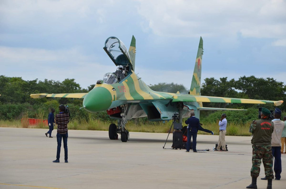 Su-27 ngày nay là trụ cột của lực lượng không quân Ethiopia, cùng với một đơn vị máy bay chiến đấu MiG-23 nhẹ hơn và cũ hơn, cũng đang cần thay thế khẩn cấp. Các biến thể Su-27 của Ethiopia đang xuống cấp nghiêm trọng và không được cập nhật lên tiêu chuẩn hiện đại như Su-27M2, khiến chúng trở nên lỗi thời.